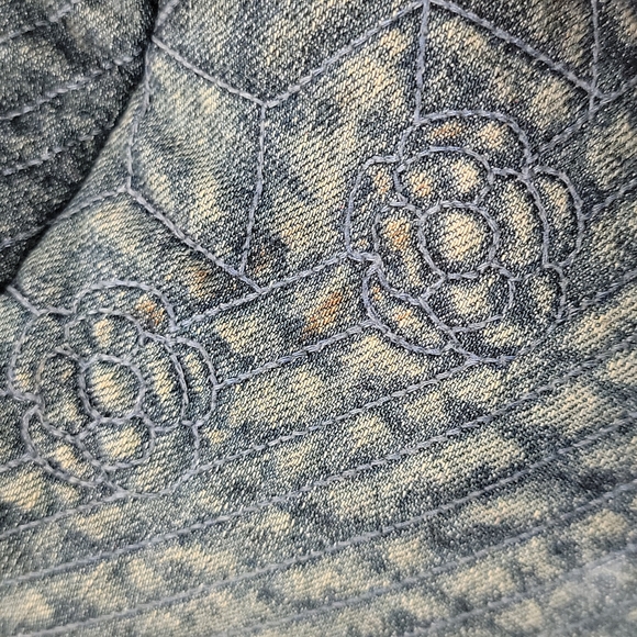 SOLD Rare & authentic CHANEL denim bag - Picture 5 of 15